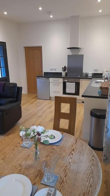 Appartamento Thornmoor Barn Lifton Esterno foto